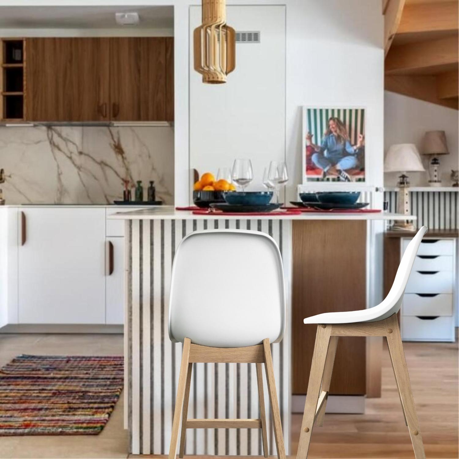 Lot de 2 chaises d'ilot et bar 65 cm en chêne et assise blanche