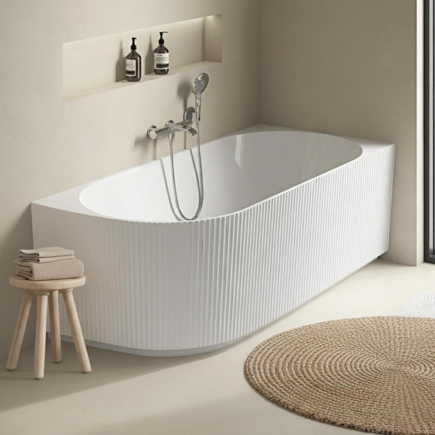 Baignoire semi-îlot blanche 170cm striée en acrylique Lucite® - Angle droit - Livrée complète