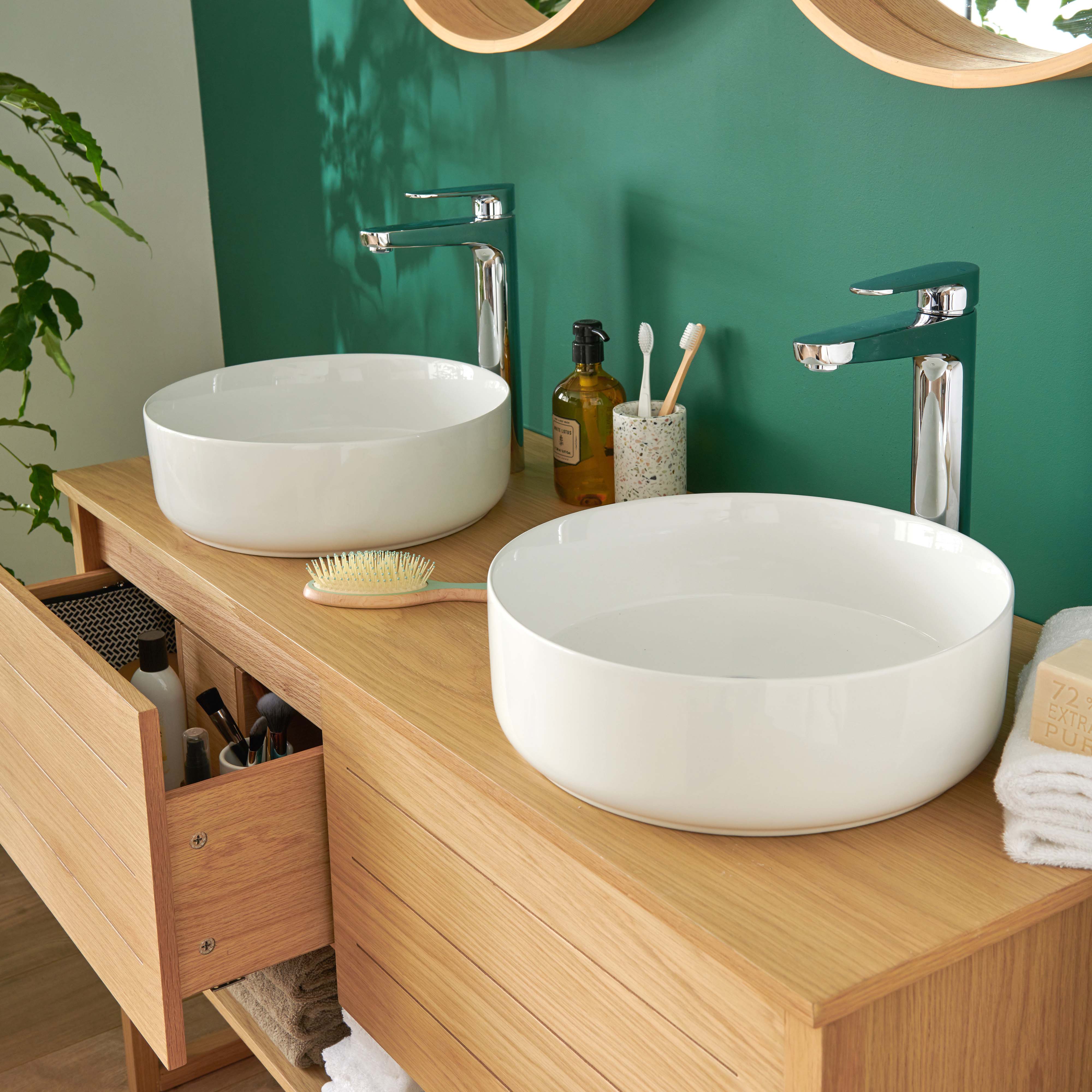 Ensemble meuble double vasque 120cm chêne naturel avec vasques rondes blanches ATOLL